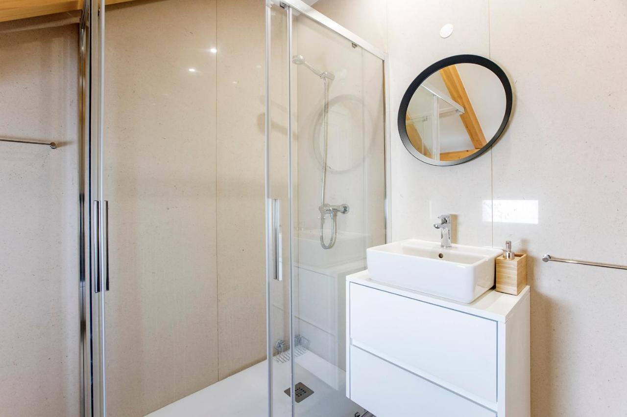 Bright 3Br Flat W/ Ac In City Center By Lovelystay Porto Buitenkant foto